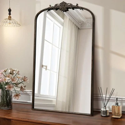 Espelho antigo barroco Anthropologie: 24"x42" preto arqueado antigo suporte de parede... - Imagem 1 de 4