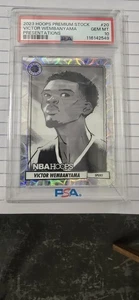 2023 Hoops Premium Stock Presentations #20 Victor Wembanyama RC Rookie PSA 10 - Imagen 1 de 2