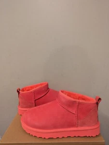 Ugg Australia Womens Classic Ultra Mini Boot  Size  6 NIB - Picture 1 of 6