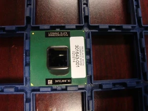 INTEL Mobile CELERON 1.5GHZ PROCESSOR 400MHZ 256KB SL6FN Socket 478 - Picture 1 of 2