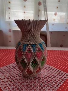 origami,ogetto artigianale di carta ,nome- vaso - Foto 1 di 2