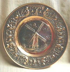 CLASSIC VINTAGE COPPER PLAQUE - HOLLAND WINDMILL DESIGN - Picture 1 of 8