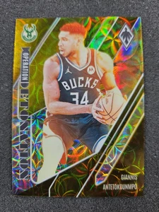 🌟 Giannis Antetokounmpo 2023-24 Panini Phoenix Operation Detonation Gold #/10 - Picture 1 of 3