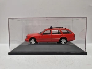 Herpa 070188 MERCEDES E320 modelo T bomberos 1:43 sin usar, en caja en gabinete de repuesto - Imagen 1 de 15