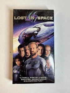 Lost In Space (VHS, 1998, Widescreen) - New Factory Sealed - Imagen 1 de 8