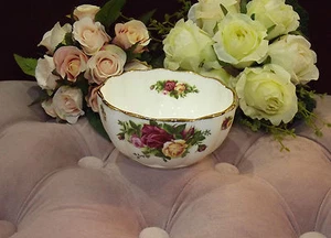 ROYAL ALBERT OCRGWS03012 CIOTOLA 11,5X5,5CM OLD COUNTRY ROSES - Imagen 1 de 2