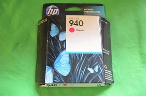 HP 940 Magenta Ink Cartridge C4904an Genuine Original Date Oct 2013 - Picture 1 of 1