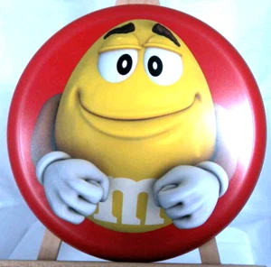 * M&M'S FREEZBEE CACAHOUETTE JAUNE SUR FOND ROUGE Ø 25 CM - N° 2 - Picture 1 of 1