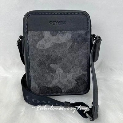Bolso Bandolera Coach Sullivan Para Hombre Estampado Camuflado Signature Gris CAO74 NUEVO CON ETIQUETAS Foto 1 de 4