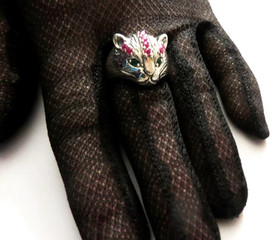 Sterling Silver real Ruby and Emerald 2D Cat Face Egyptian Cocktail Ring 9 R 1/2 - Image 1 of 4