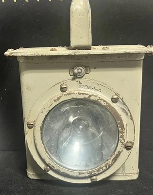 Vintage EE. UU. Linterna de batalla naval - 5293-L-4 circa Segunda Guerra Mundial Foto 1 de 4