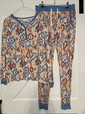 Conjunto de Pijama Feminino Serra Azul e Marrom Geométrico Padrão Asteca Tamanho M - Imagem 1 de 4
