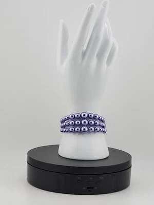 Light purple crystal pearls, cuff bracelet on memory wire, adjustable - Image 1 of 4