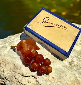 old Russian vintage soviet USSR AMBER PIN BROOCH in a box - Picture 1 of 18