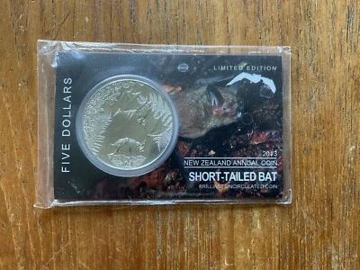 New Zealand 2013 BU $5 Coin Short Tailed Bat - Image 1 of 2