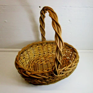 Wicker Basket with Handle Oval Brown Willow Primitive Very Sturdy 14” x 11” - Picture 1 of 4