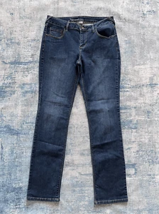 Natural Reflections Classic Fit Straight Leg Jeans Women's Size 6 Average - Picture 1 of 6
