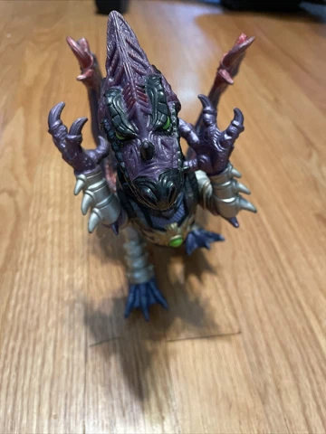 Chap Mei Dungeon Dragon Figurine 10” In Cover