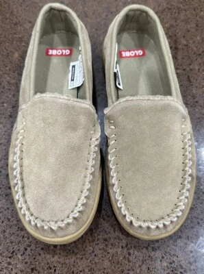 Globe Castro Shoes Mens 6 Loafer Beige Moc Toe Lace Up - Image 1 of 4