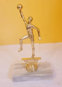 Basketball Trophäe Vintage Marmorsockel BB Spieler Top 7 ohne Plakette kostenloser Versand - Bild 1 von 6