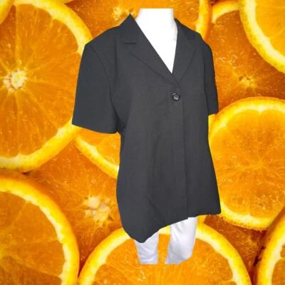 Blusa Le Suit Petite negra con botones cubiertos talla 12P Foto 1 de 4