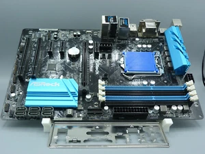ASRock H97 Pro4 Rev. 1.01 Mainboard LGA 1150 + I/O Shield - Bild 1 von 2