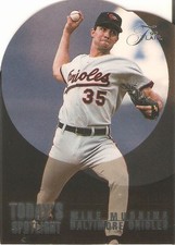 1995 FLAIR #8 MIKE MUSSINA TODAY'S SPOTLIGHT BALTIMORE ORIOLES