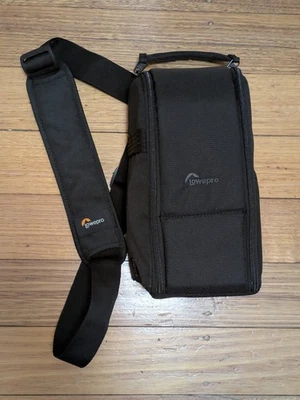 Lowepro Pro tactic Lens Exchange  200aw - image 1 of 4