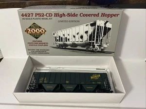 Proto 2000 HO Scale 4427 PS2-CD High Side Covered Hopper C&NW #12345 – Used - Picture 1 of 9