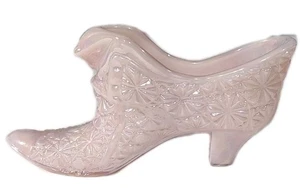 Vintage Fenton Art Glass Iridescent Opal Pink Cat Head Slipper Shoe Excellent - Picture 1 of 9