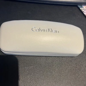 Calvin Klein Classic Gray Print Eyeglass Case NEW LOW PRICE $14.95 - Picture 1 of 2