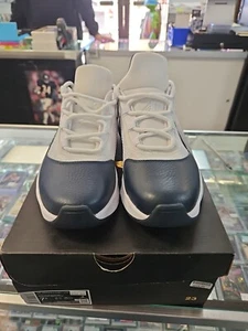 Size 7.5 - Air Jordan 11 CMFT Low Michigan - Picture 1 of 2