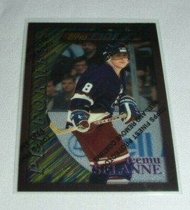 1996 TOPPS FINEST - TEEMU SELANNE RIGHT WING WINNIPEG JETS PERFORMERS # 155
