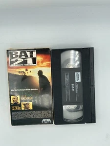 Bat 21 (1988), VHS Movie, Video Treasures (1990), Hackman, Glover, Vietnam - Picture 1 of 2