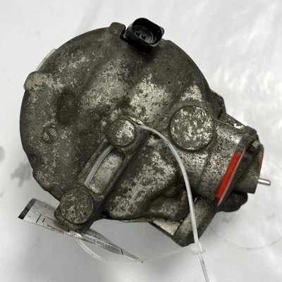 Compresor de aire acondicionado usado se adapta a: Volkswagen Tiguan 2011 2,0 L motor ID CETA grado A Foto 1 de 4