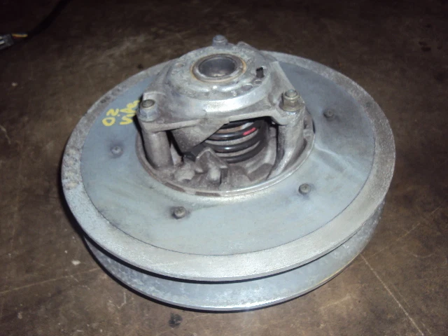 Embrague accionado Yamaha sx viper srx vmax 700 2002 600 03 secundario 02 04 Foto 1 de 1