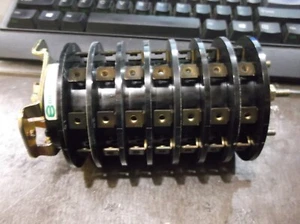 ELECTROSWITCH 24207E ROTARY SWITCH (132-3) - Picture 1 of 5