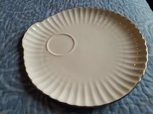 Platos de almuerzo Crown Staffordshine Fine Bone China con reemplazo de punto de taza - Imagen 1 de 6