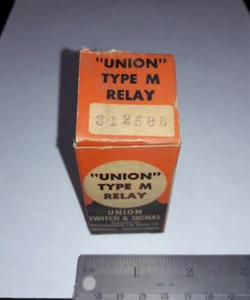 Vintage Union Switch & Signal UN312588 FM Relay 26.5VDC (14 Pin) 4 PDT Blue Bead - Picture 1 of 6