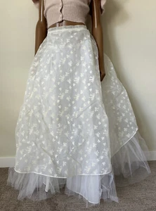 Sydney Bush BEAUTIFUL WEDDING SKIRT TULL E/ Bow  Design  RARE MULTI LAYER 💍 GOR - Picture 1 of 15