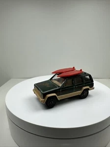 Majorette Cherokee Jeep Surf Boards Green Car No 224 1/60 Diecast Model Vehicle - Picture 1 of 11