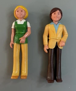 Vintage Fisher Price Loving Family Dollhouse Figures 1979-1981 Dad Mom - CLEAN! - Picture 1 of 5