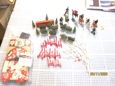 Gran Bretaña Nº 7580 - Arena Show Juego de Salto - Incompleto - En Caja Foto 1 de 4