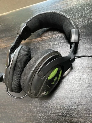 Auriculares de diadema Turtle Beach Ear Force X32 negro/verde para Microsoft Xbox 360 Foto 1 de 4