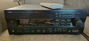 Receptor AV de sonido natural Yamaha RX-V992 con sofisticado paquete remoto probado - Imagen 1 de 8