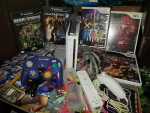 Wii/Gamecube Marvel Package w/OEM Gamecube controller and other Accessories!! - Picture 1 of 13