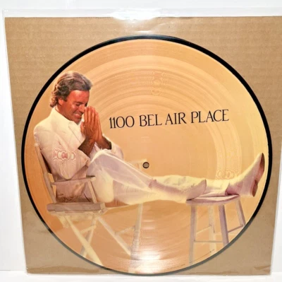 * JULIO IGLESIAS * 1100 BEL AIR PLACE * PICTURE DISC CBS Vinyl Record Lp 1984 - Image 1 of 2