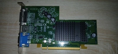 Dell Radeon X300 128MB PCI-E DVI VGA SVID 102A6280101 video graphics card GPU - Image 1 of 4