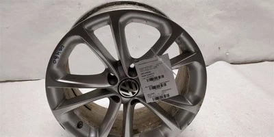 RUEDA/LLANTA 2009-2017 VOLKSWAGEN CC VOLKS Foto 1 de 4