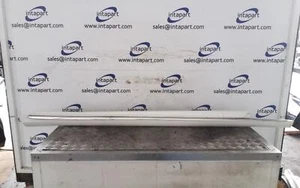 Gonna laterale destra O/S Mercedes Classe C W205 2015 bianco polare 149 - Foto 1 di 16